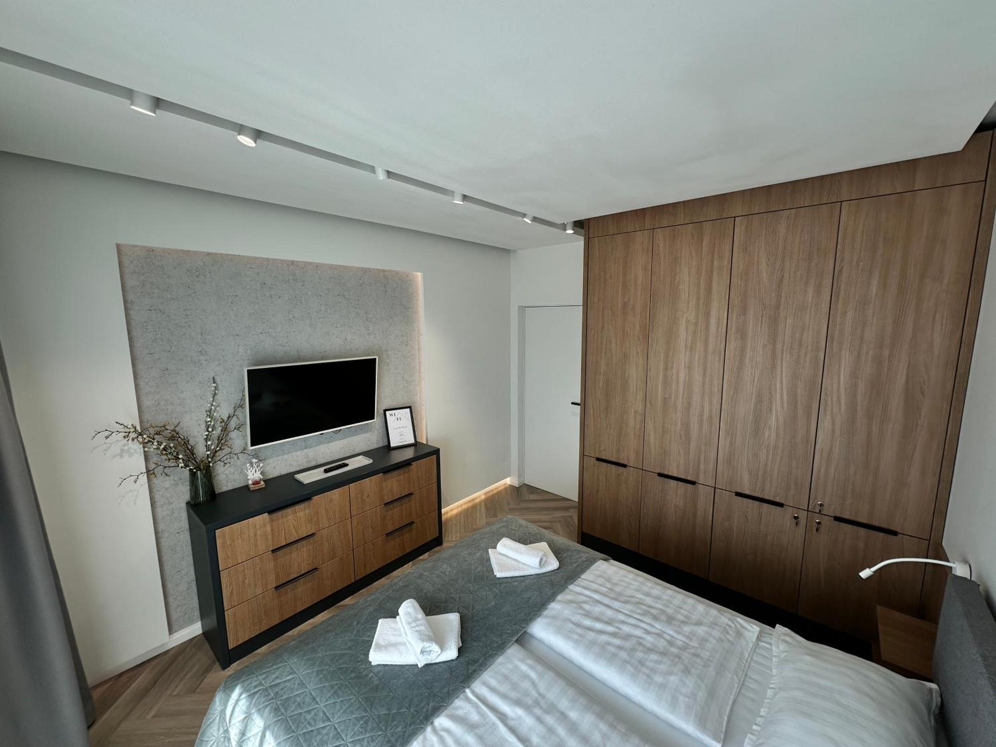 Luxury By The Lake Ap 25 Sibiu Exterior foto